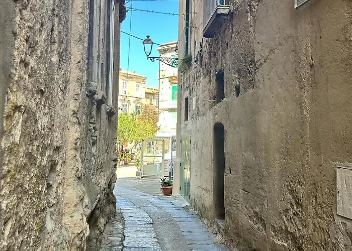 Un Tocco Di Antico * Tropea