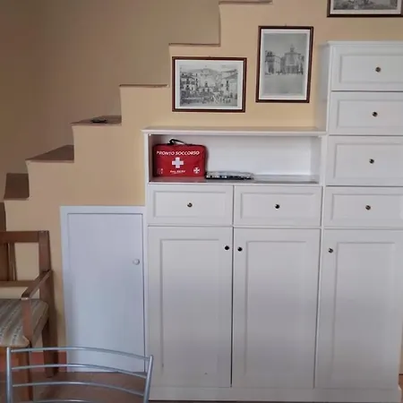 Un Tocco Di Antico Apartment *